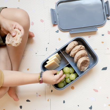 blue recycled plastic bento box